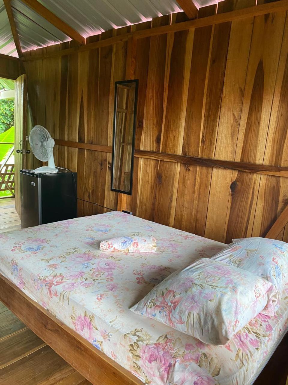 Hotel Cahuita Exteriér fotografie